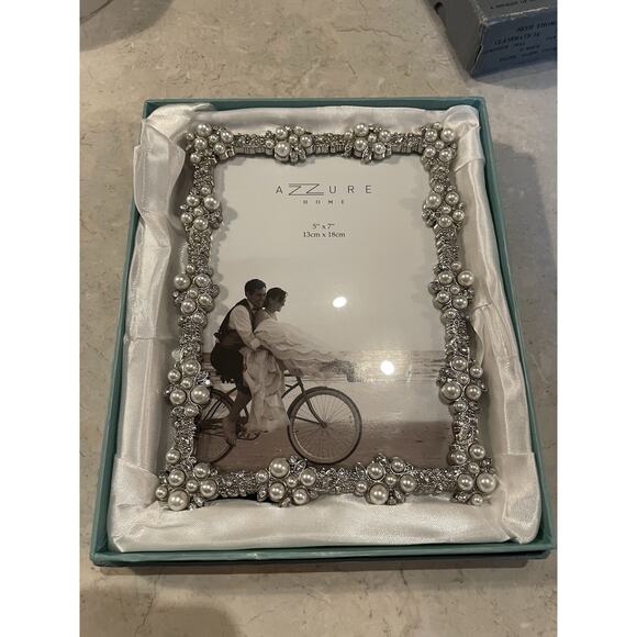 Azzure Home Pearls Rhinestones Ornate Photo Frame Wedding Picture Holds 5x7” - Picture 5 of 9